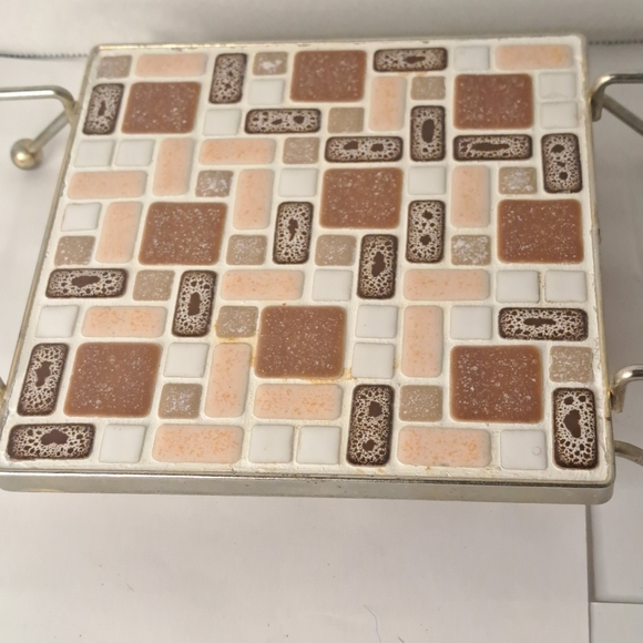 Vintage Mid Century Modern Mosaic Tile Trivet. - Picture 4 of 6